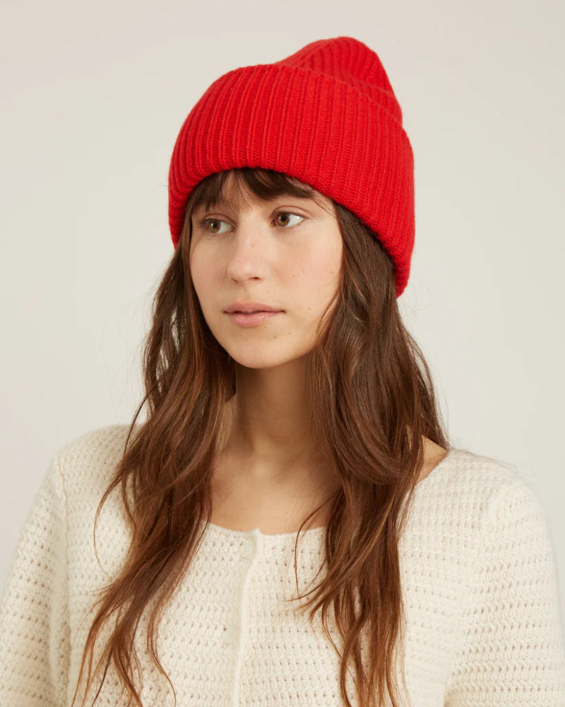 Lucy Beanie - Lava