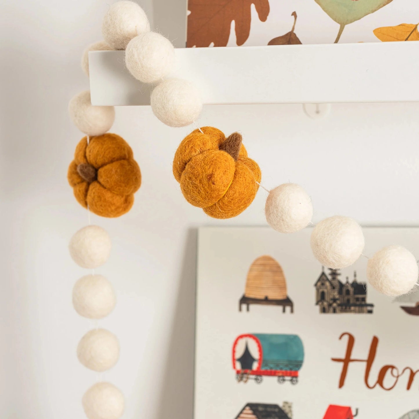Felt Garland - Harvest Pumpkin White Balls
