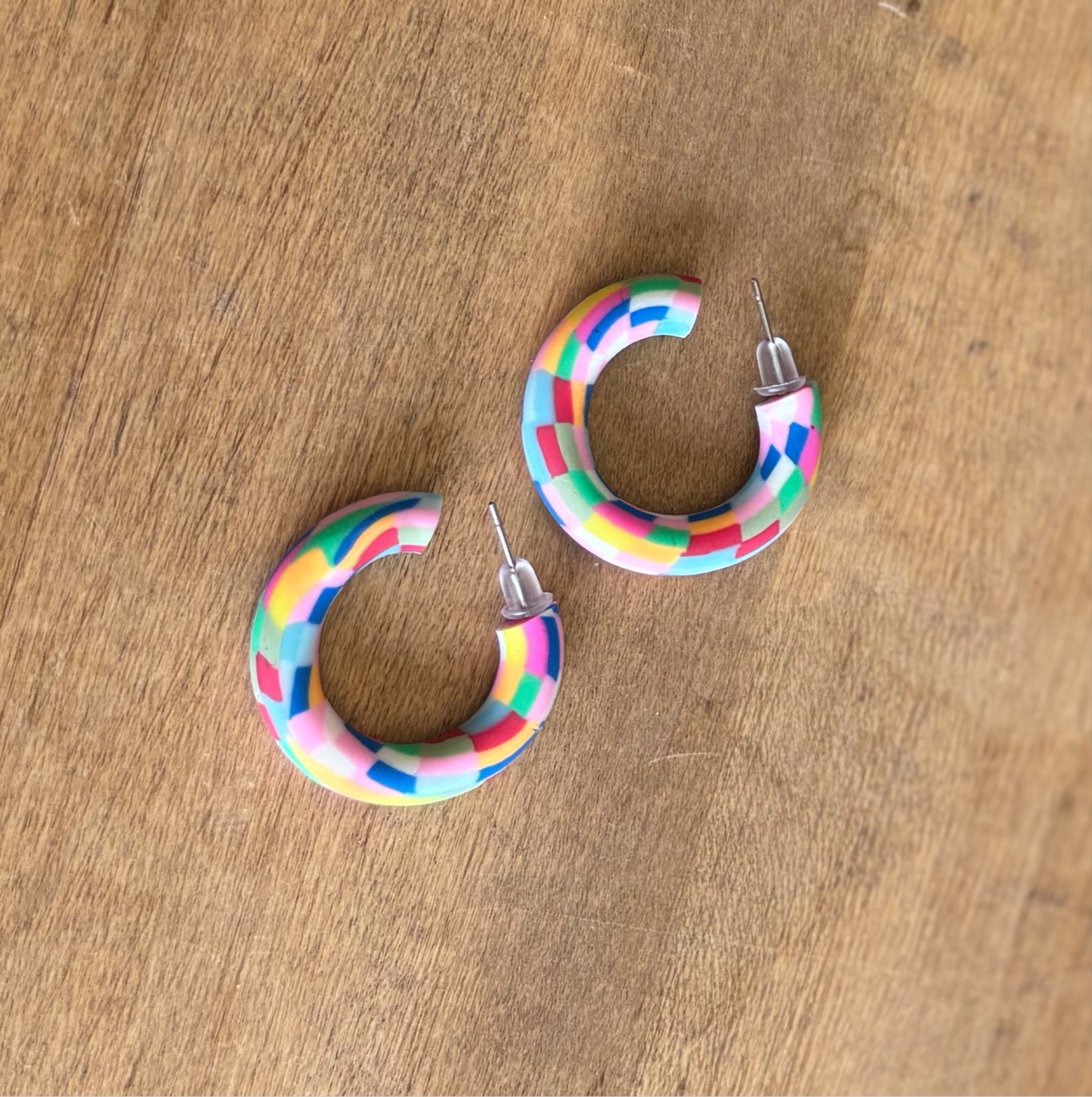 Multicolour Hoops