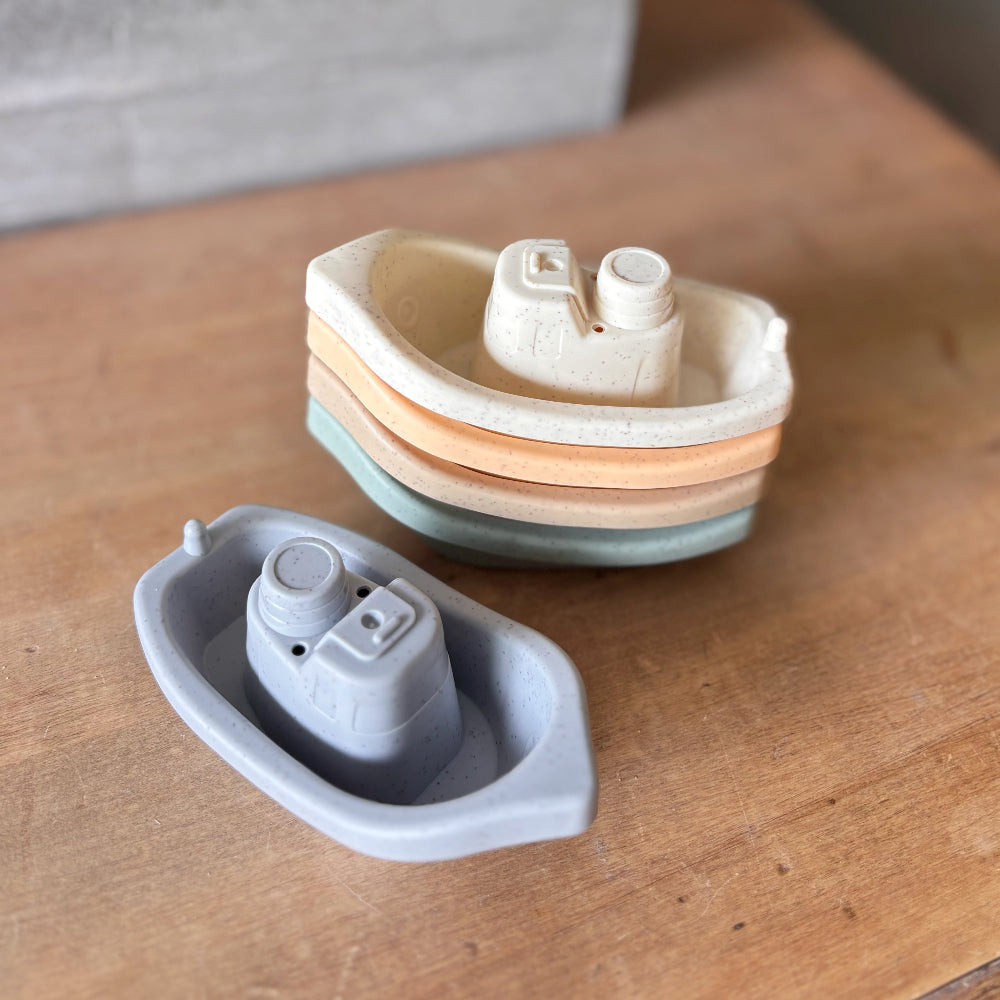 Mini Stacking Boat Bath Toy Set