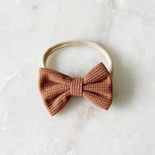 Waffle Bow Stretch Headband - Chestnut Brown
