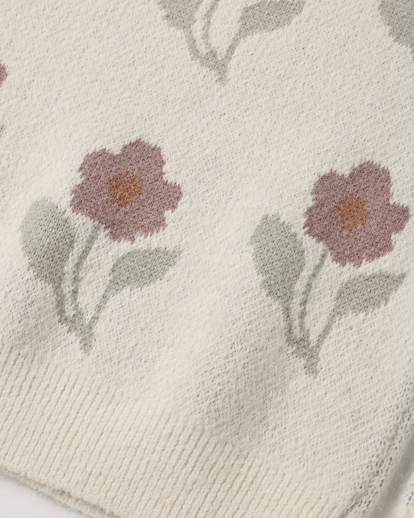 Aspen Sweater - Ivory Flower