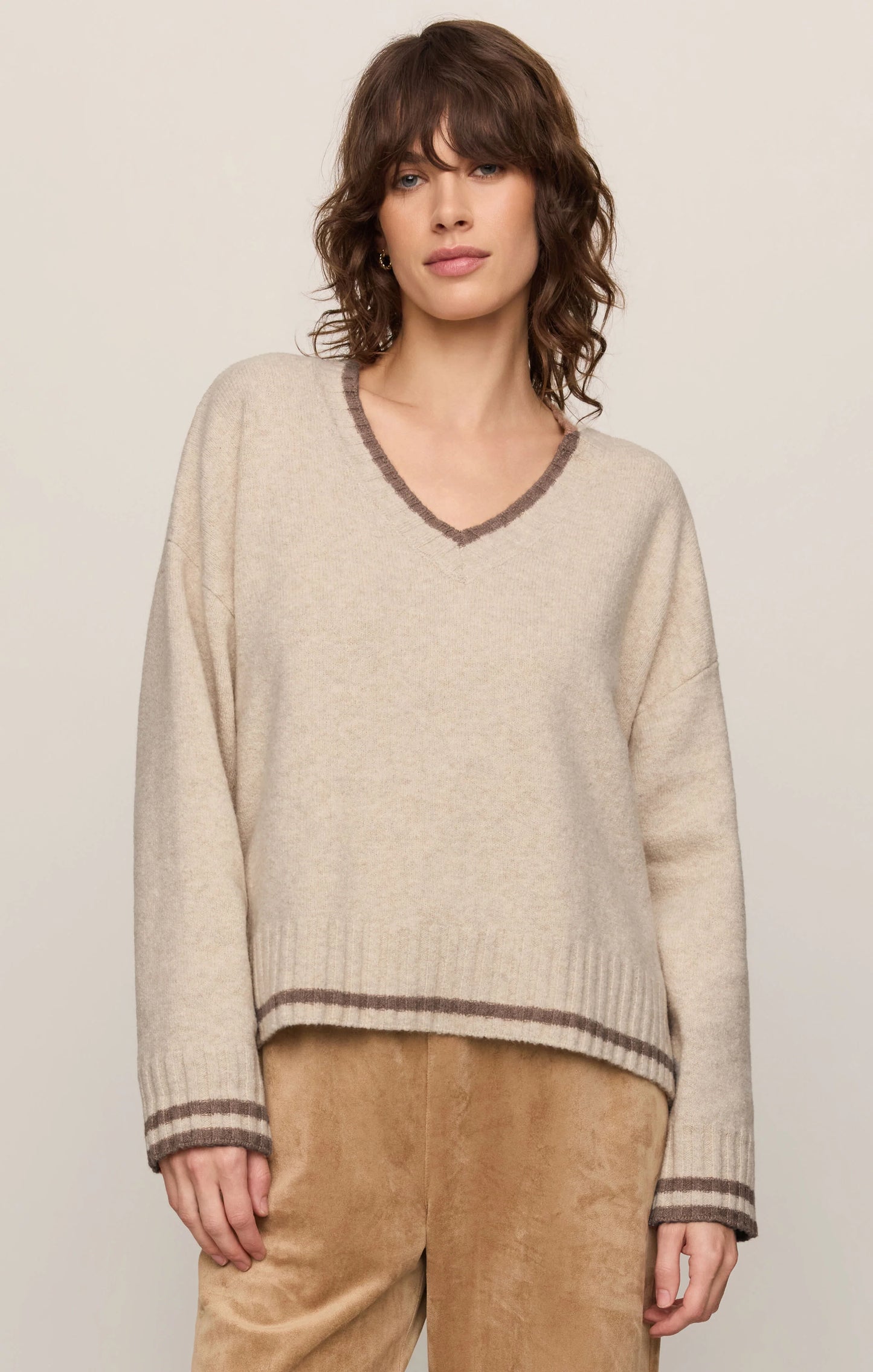 Endure V-Neck Sweater - Natural Heather
