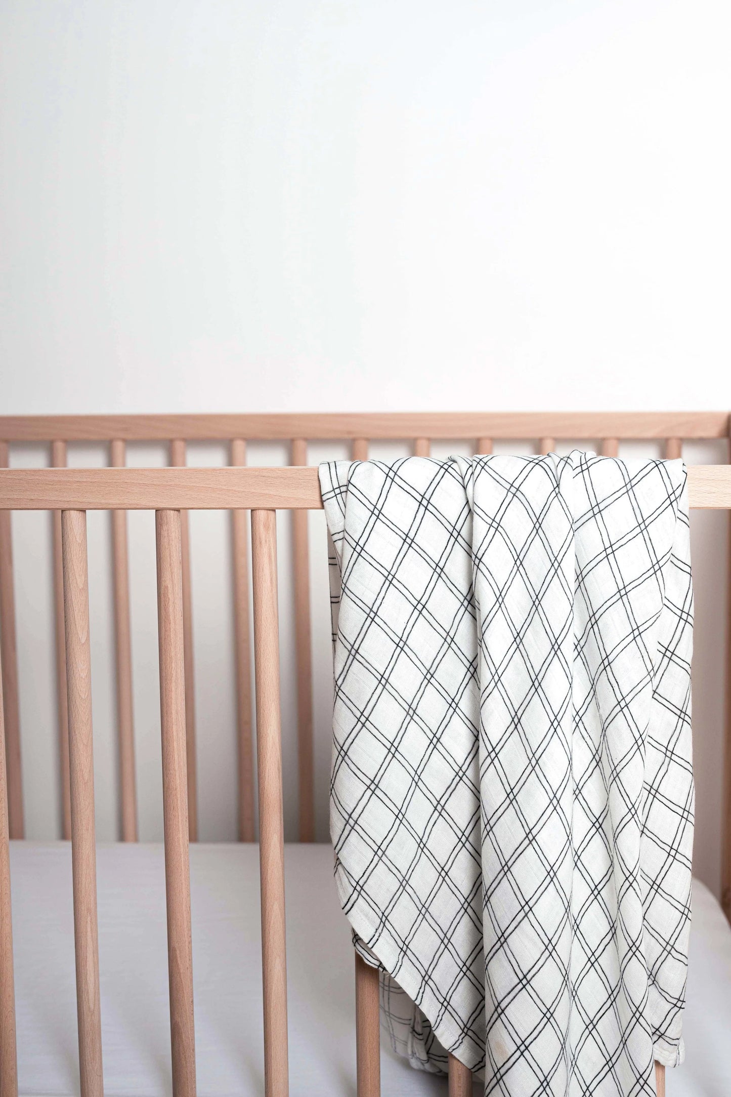 Muslin Swaddle - Grid