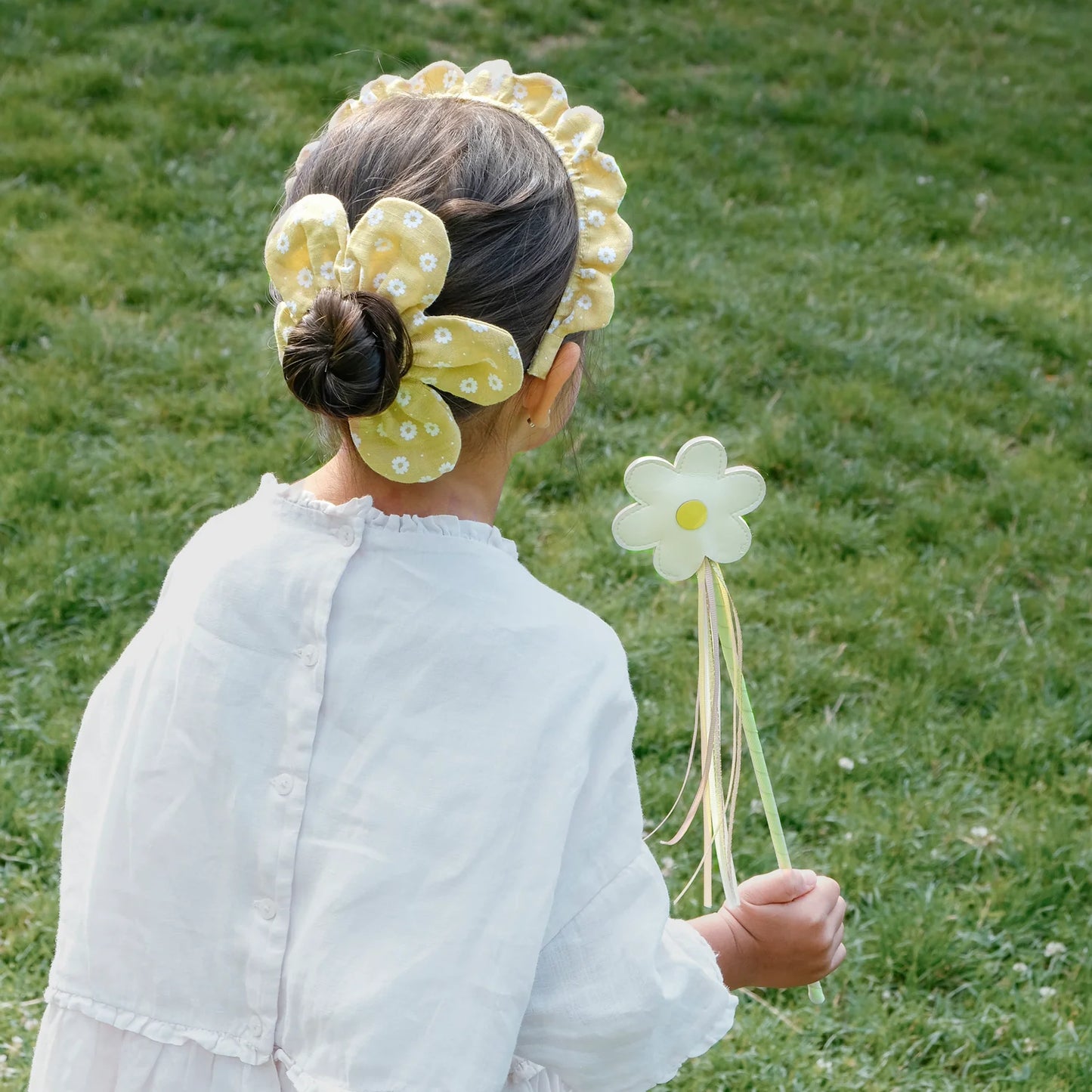 Knot Headband - Darling Daisy