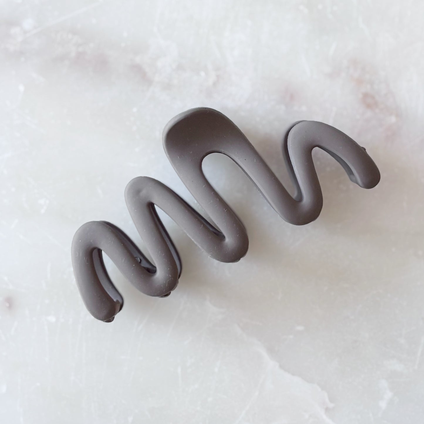 Matte Scribble Hair Clip - Chocolate