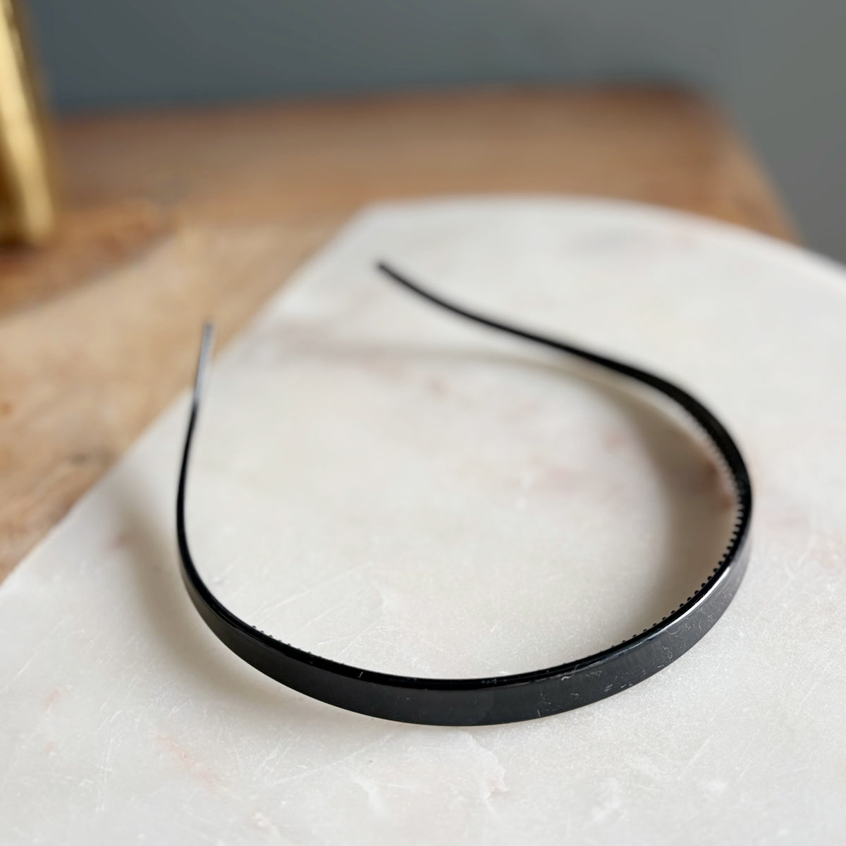 Acrylic Headband - Black