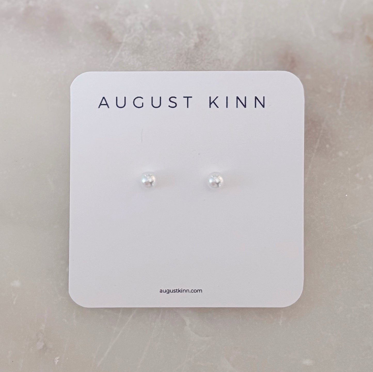 Stud Earrings - Pearl