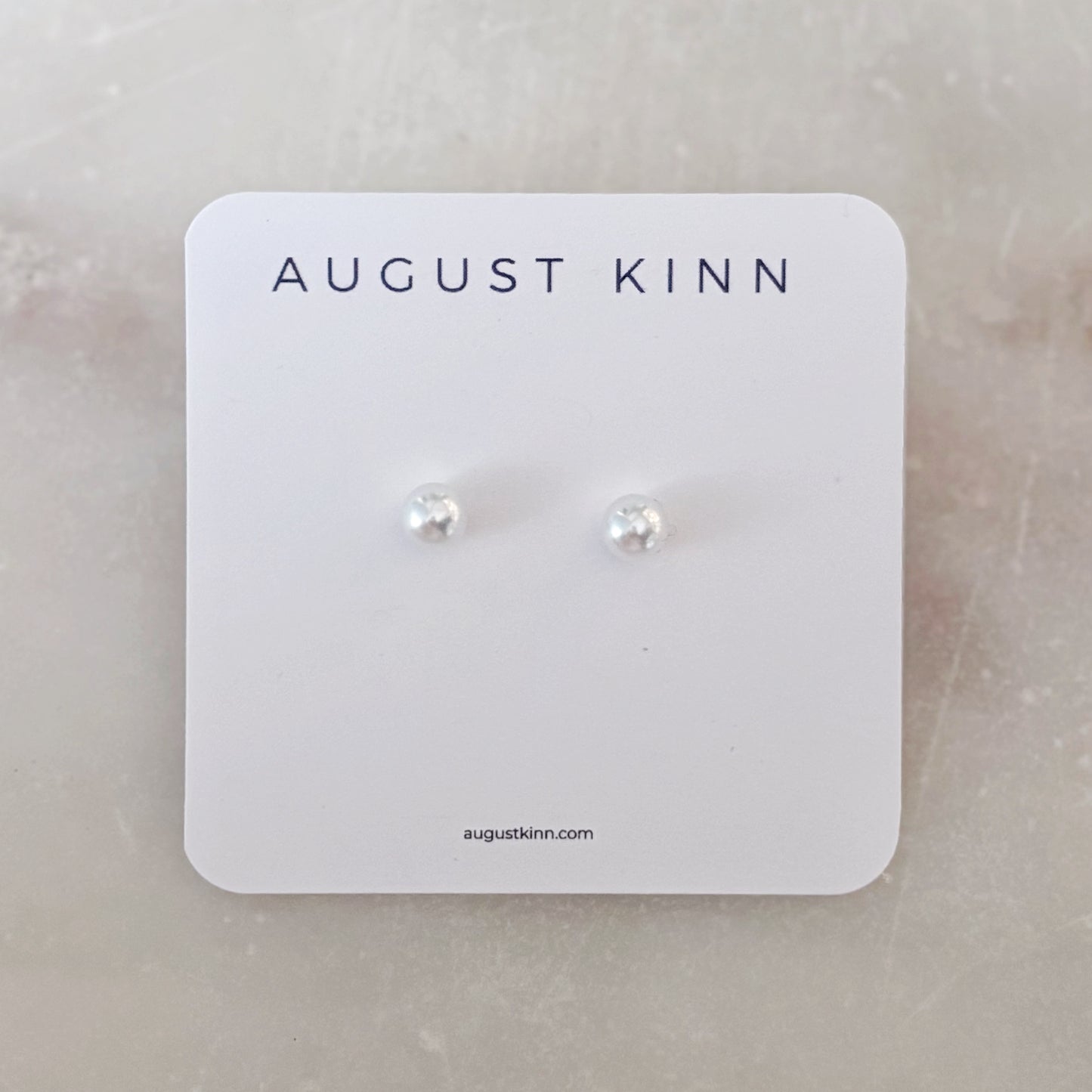 Stud Earrings - Pearl