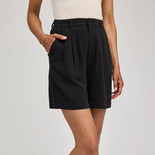 Alma Shorts - Black