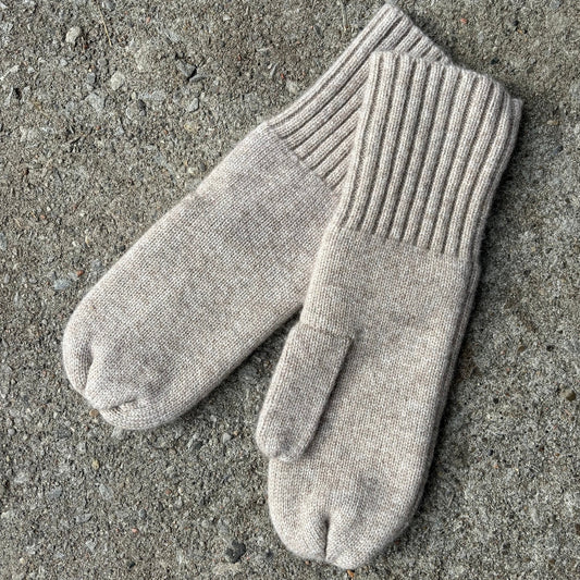 Molly Cashmere and Wool Mittens - Taupe