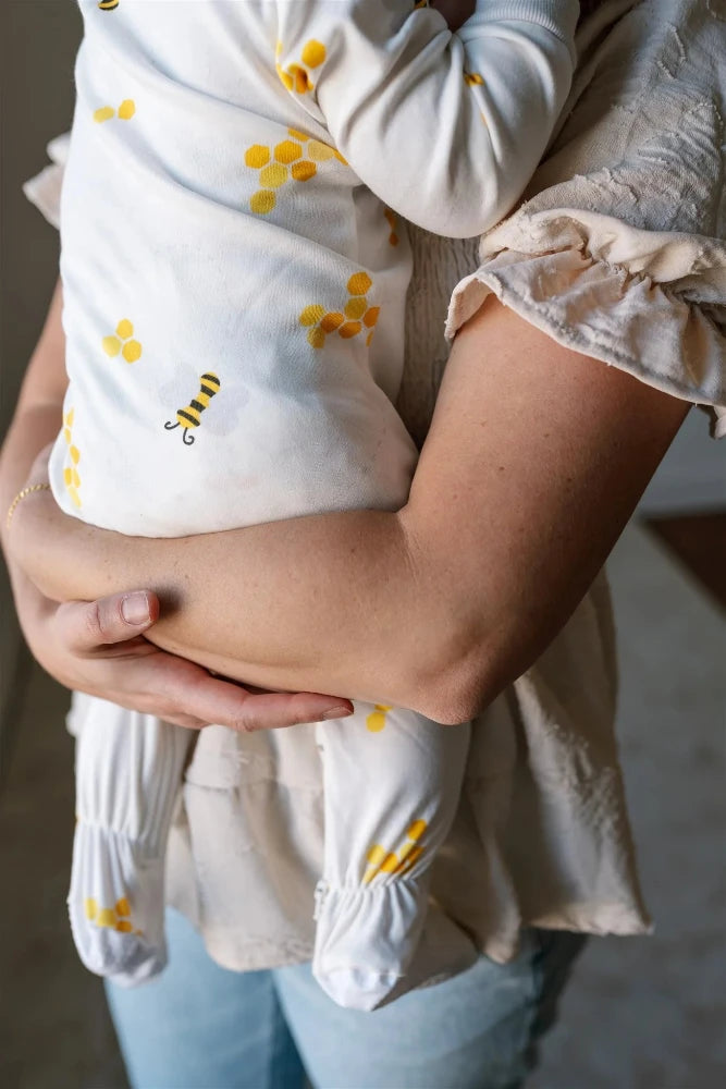 Organic Cotton Sleeper - Bee Happy