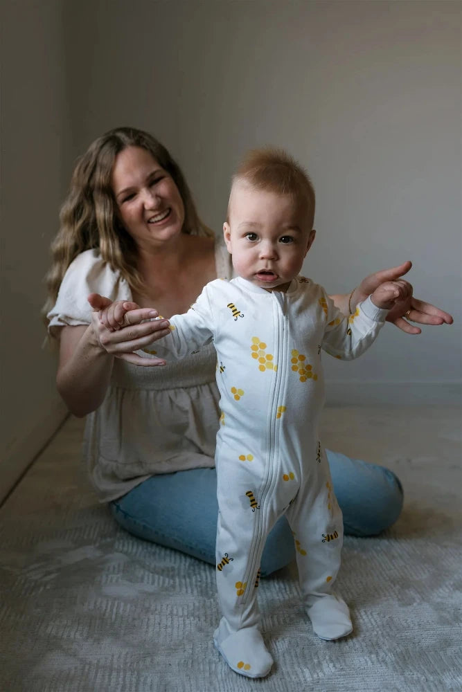 Organic Cotton Sleeper - Bee Happy