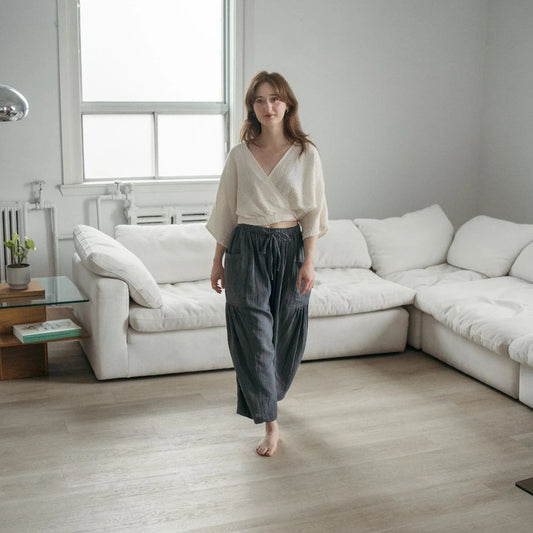 Stevie Pant - Charcoal