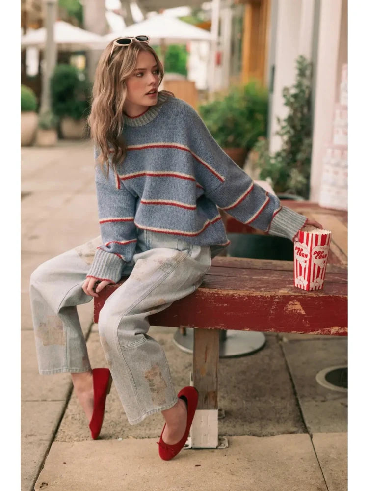 Ribbed Neck Sweater - Blue/Red