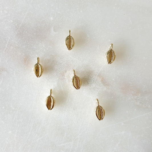 Conch Shell Charm - Gold