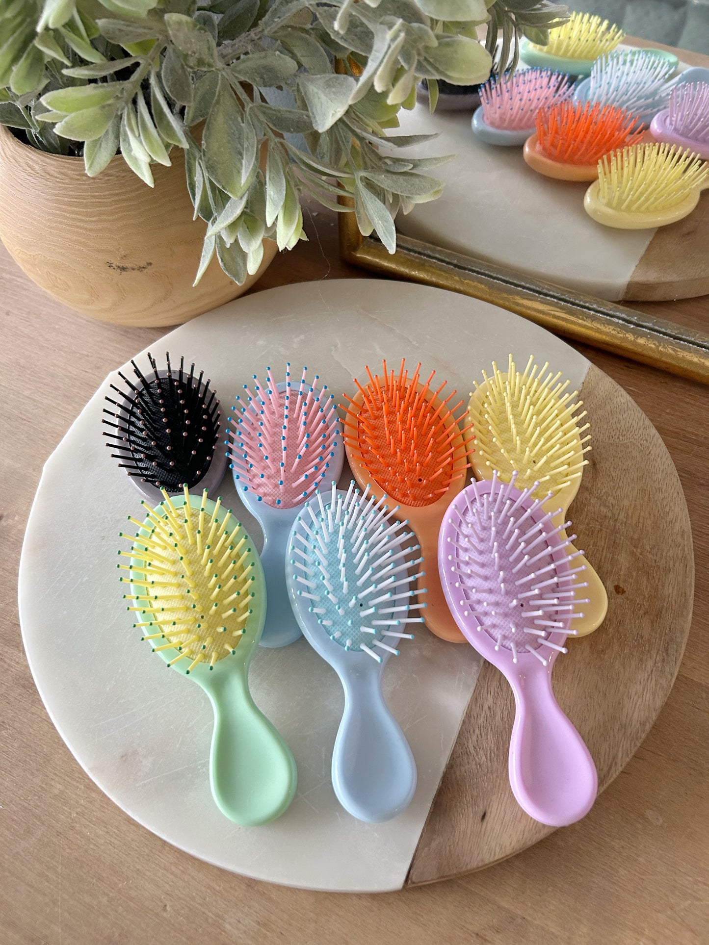 Mini Cushion Brush - Grey + Black