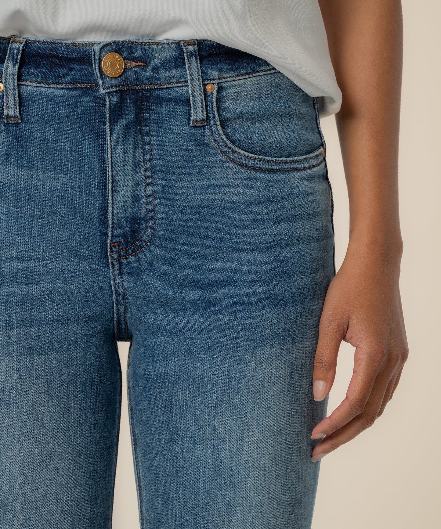 Rachael High Rise Mom Jean - Faithful Wash