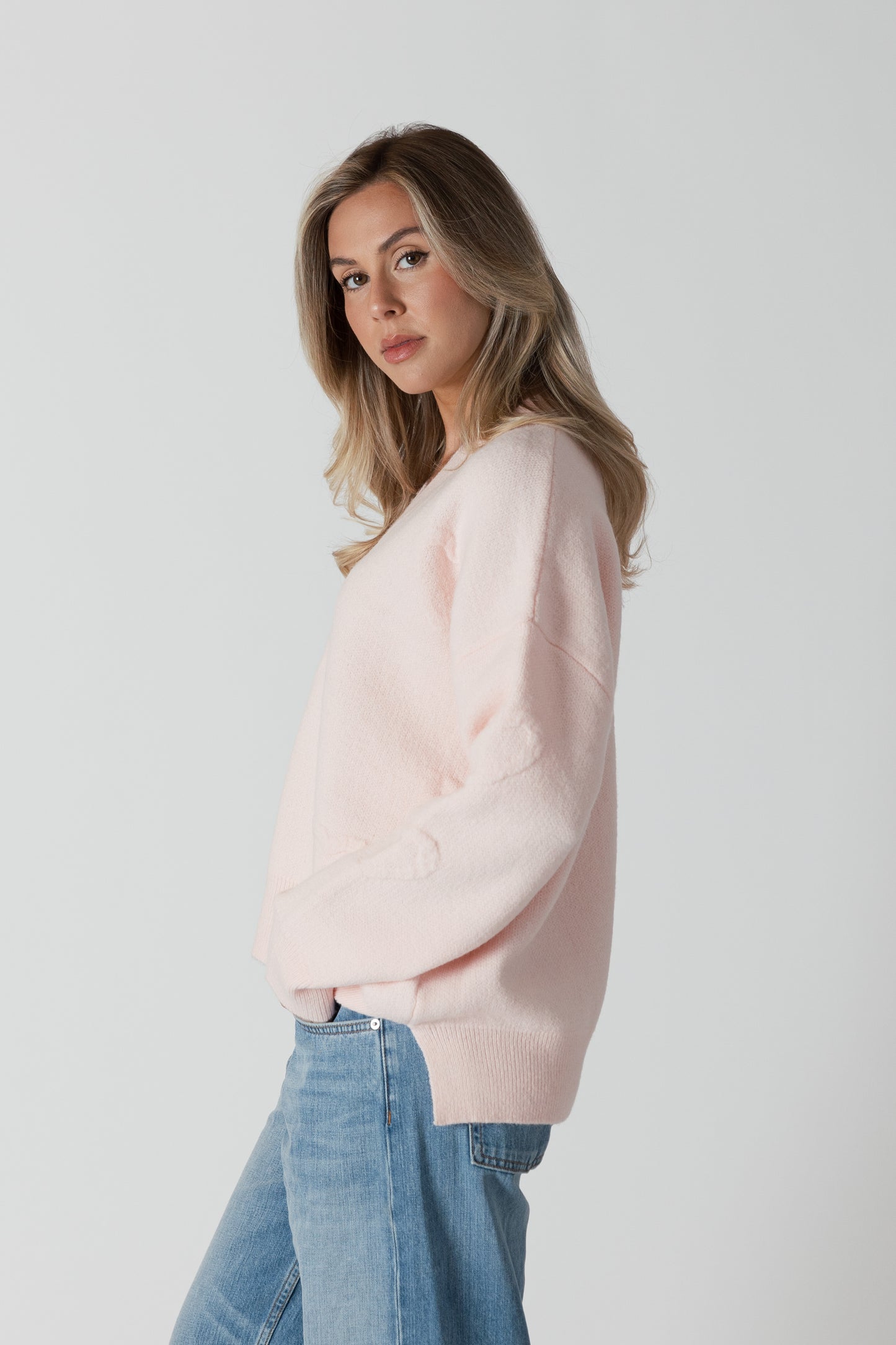 Oceanheart V-neck Sweater - Powder Pink