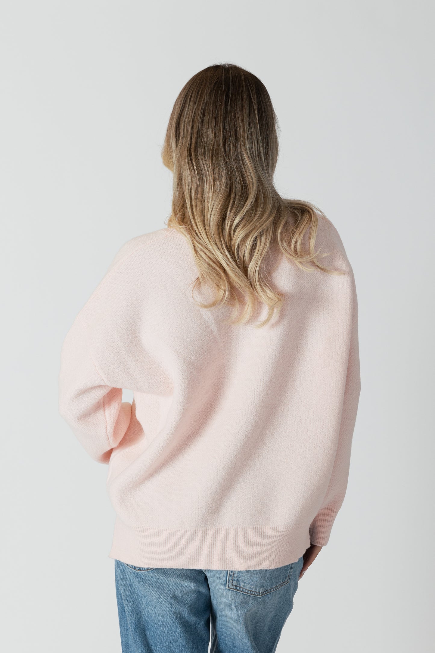 Oceanheart V-neck Sweater - Powder Pink