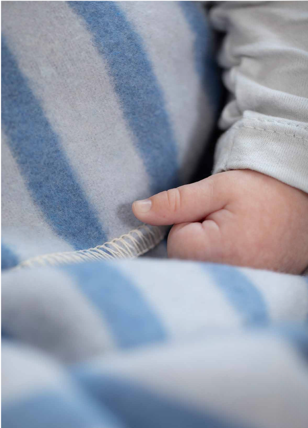 Cotton Flannel Blanket - Simple Stripes (Blue)