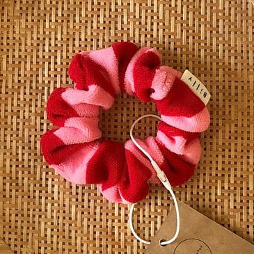 Towel Stripe Scrunchie - Pink/Red