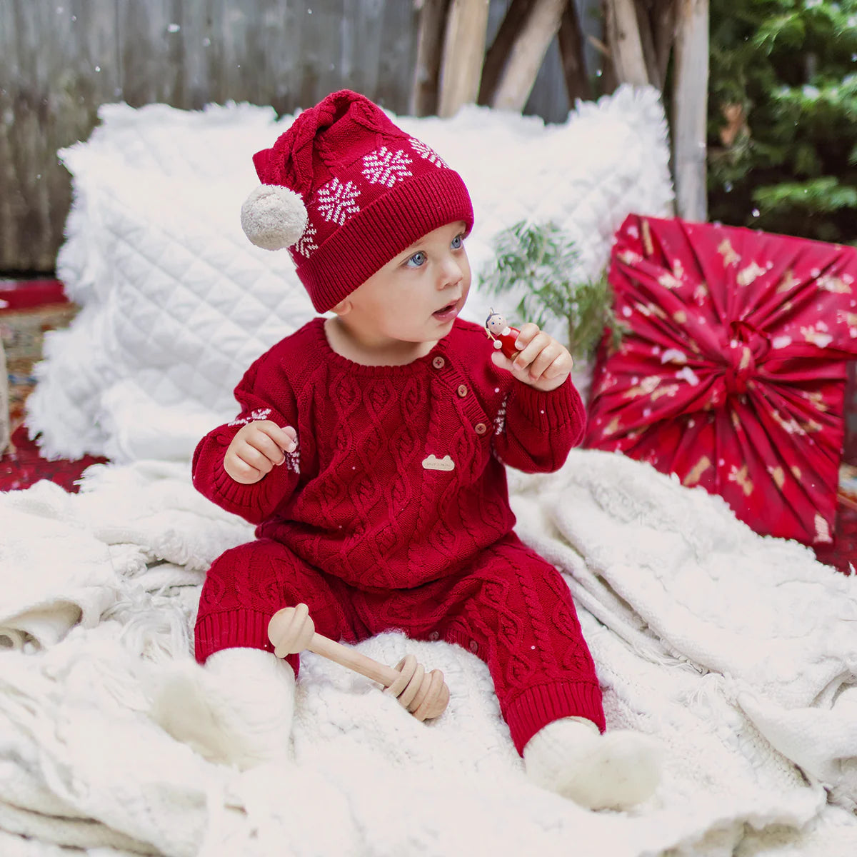 Cable Knit Hat with Pompom - Red