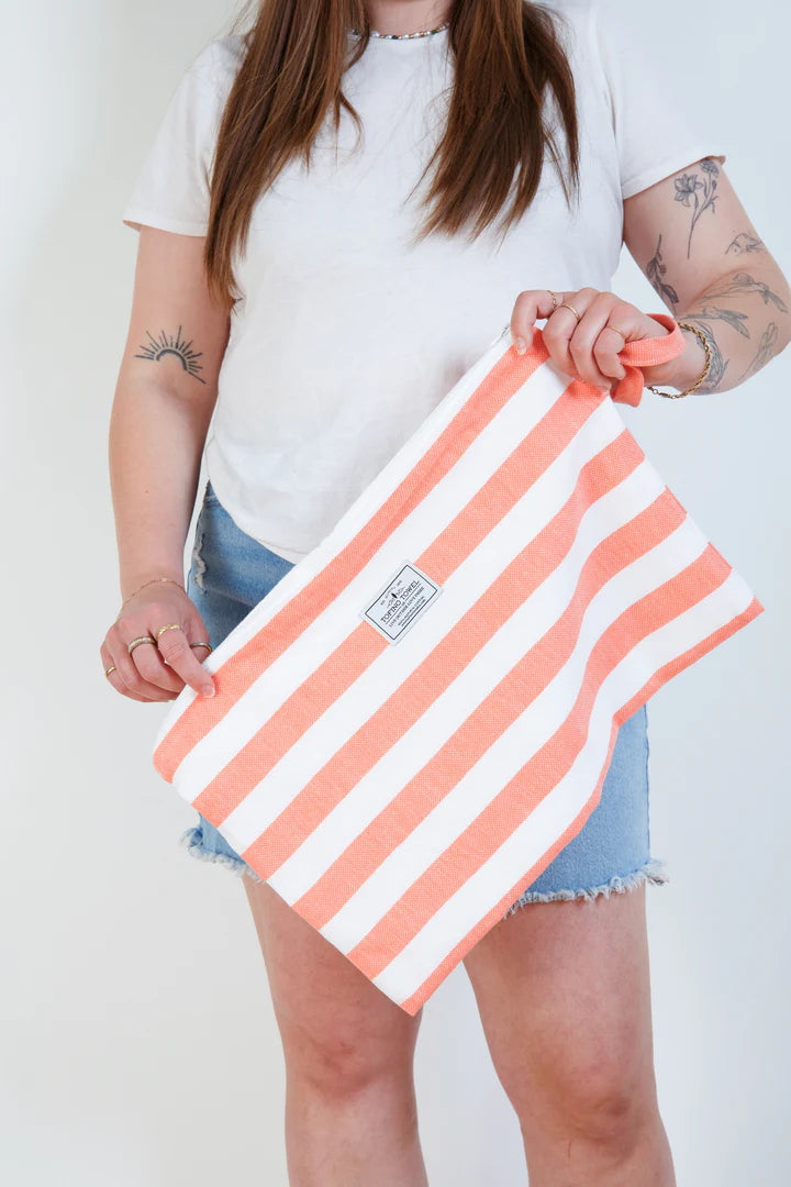The Mira Wet-dry Bag - Coral