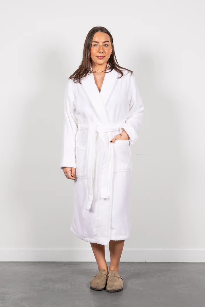 Nova Robe - White